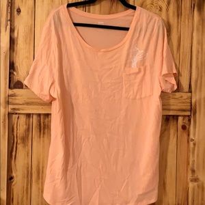 Old navy t shirt